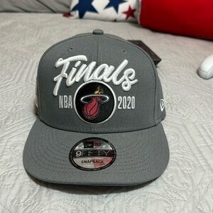 Miami heat hat